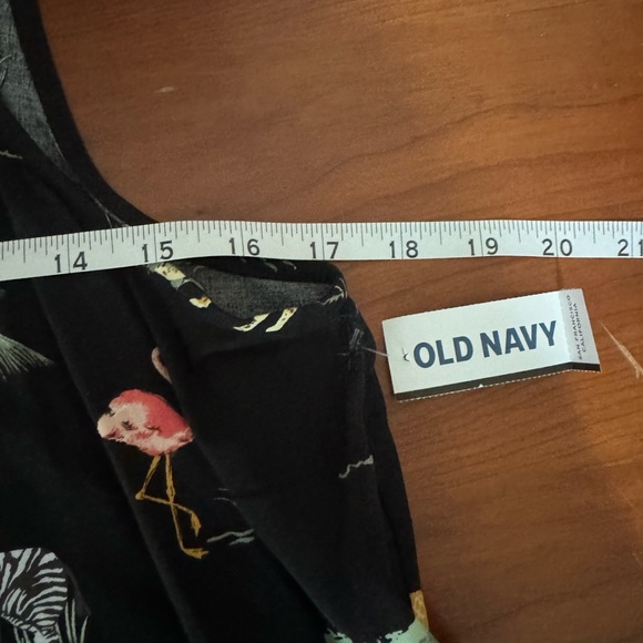 Old navy tank top jungle print - Picture 3 of 6